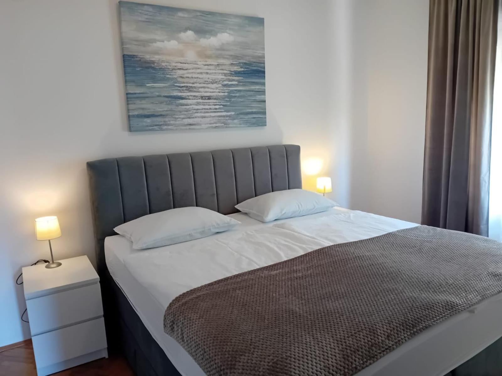 Apartment Kate Τρογκίρ Εξωτερικό φωτογραφία