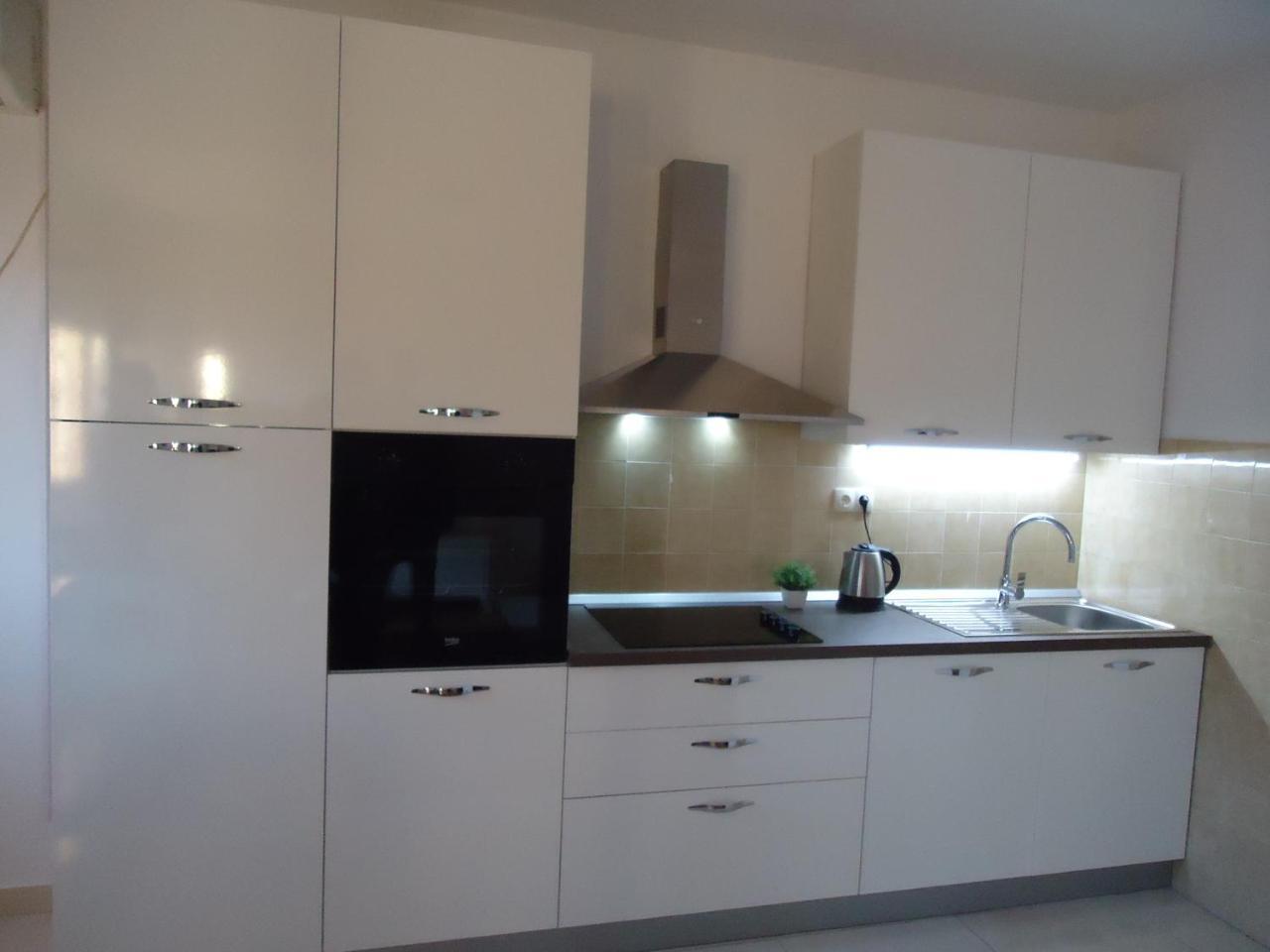 Apartment Kate Τρογκίρ Εξωτερικό φωτογραφία
